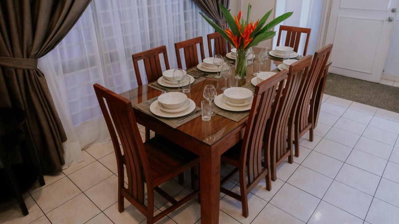 Petronella Apartment C1 Marina Court コタキナバル エクステリア 写真