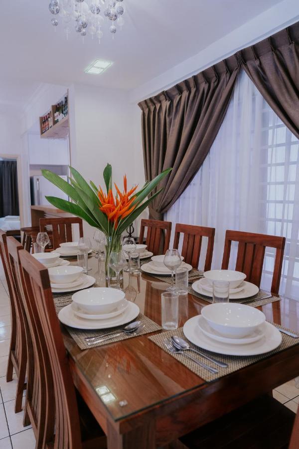 Petronella Apartment C1 Marina Court コタキナバル エクステリア 写真